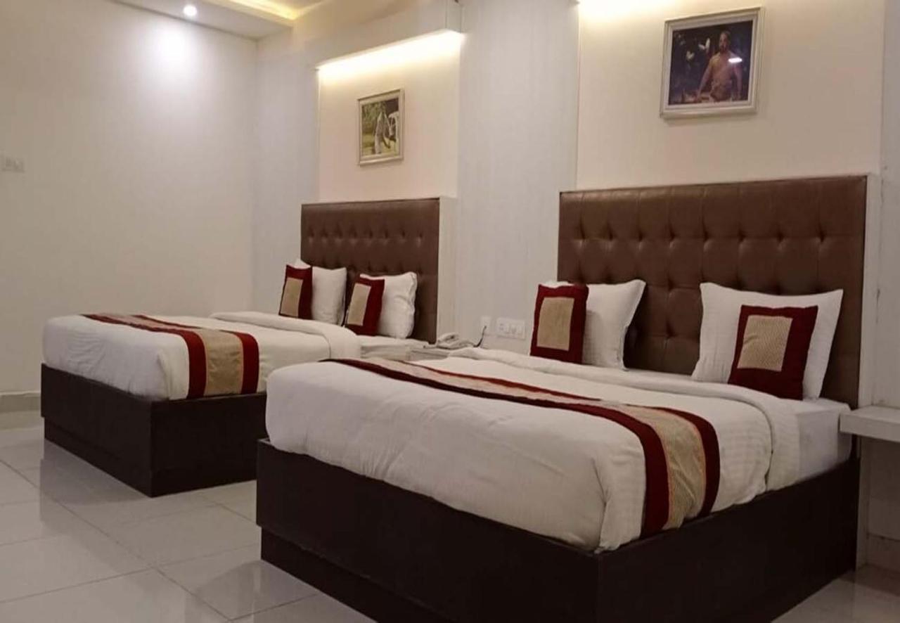 Cinemascope An Apart Hotel Ченнаи Экстерьер фото